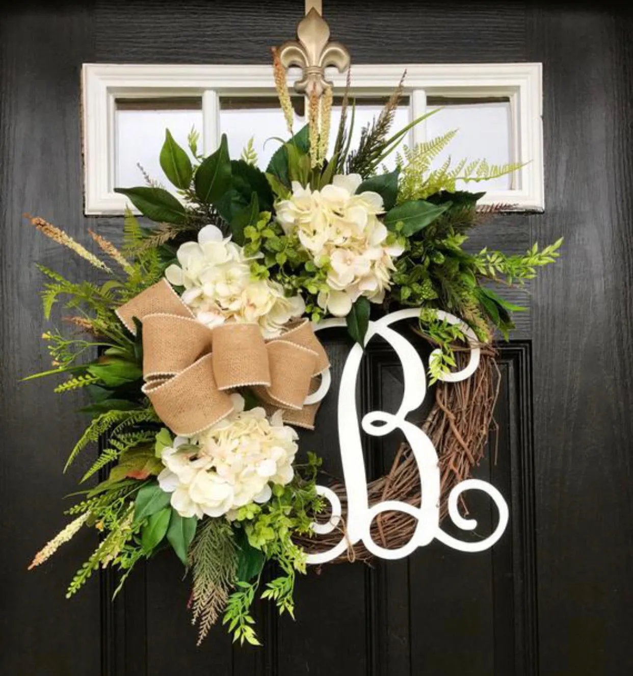 🌸 Spring Hydrangea Wreath – A Fresh & Elegant Seasonal Accent! 🌿