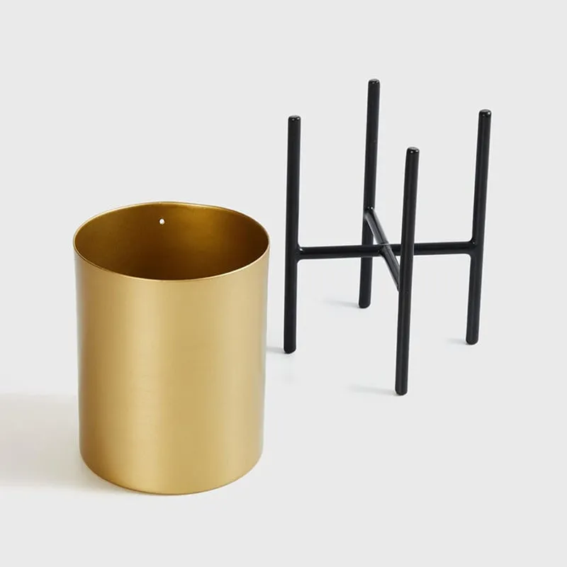 Ashiya Planter With Stand - Gold