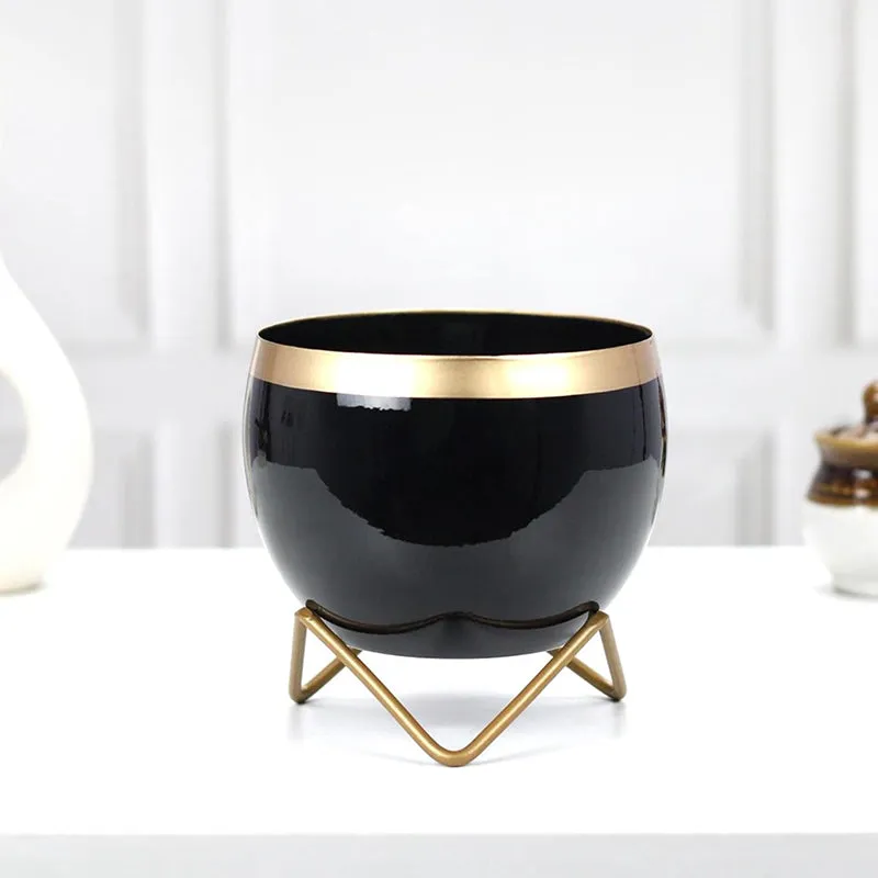 Brita Planter With Stand - Black
