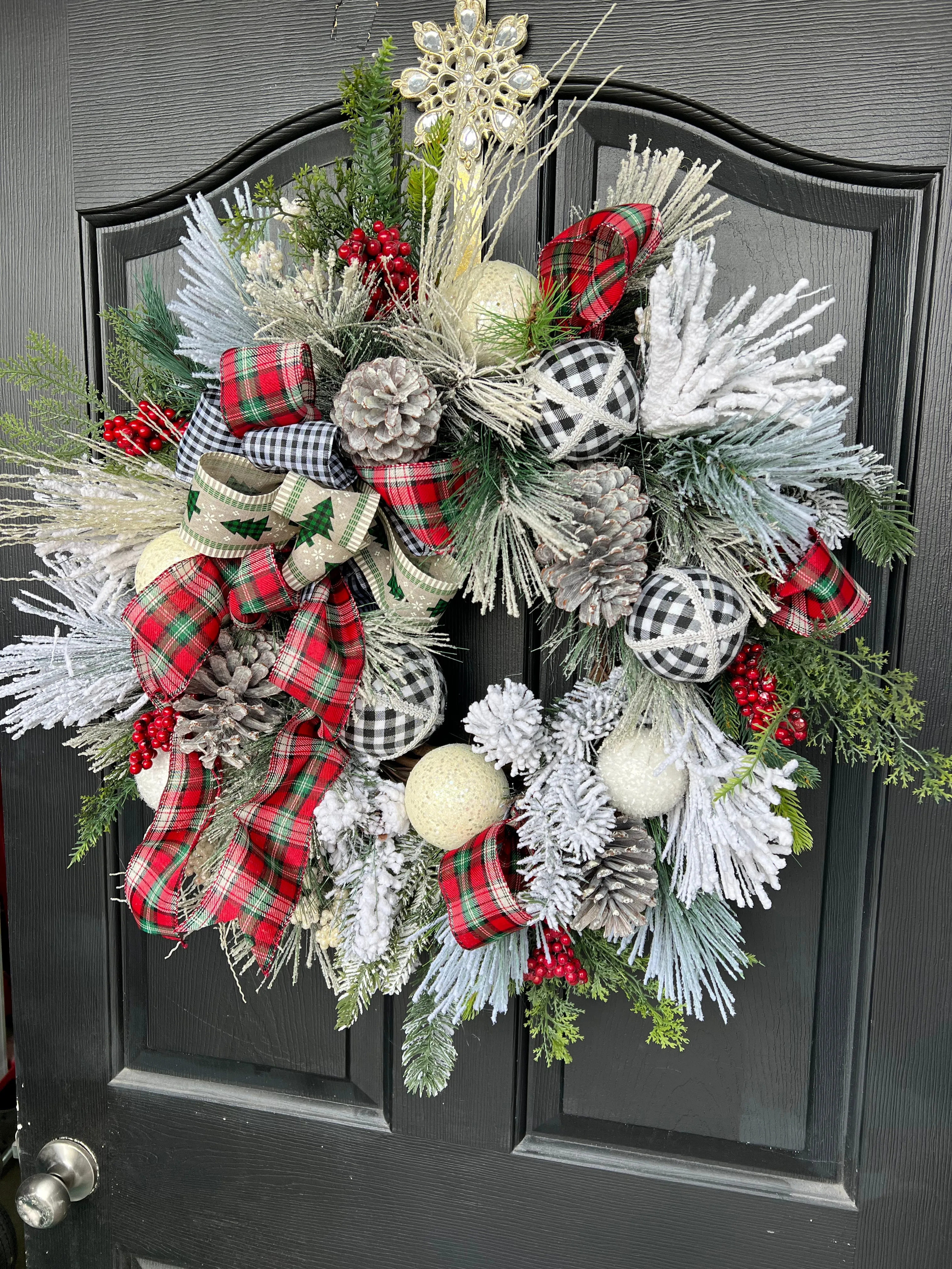 Holiday Wreath, Holiday Wreaths, Wreath for Door, Wreath for Door, Boutique Wreaths